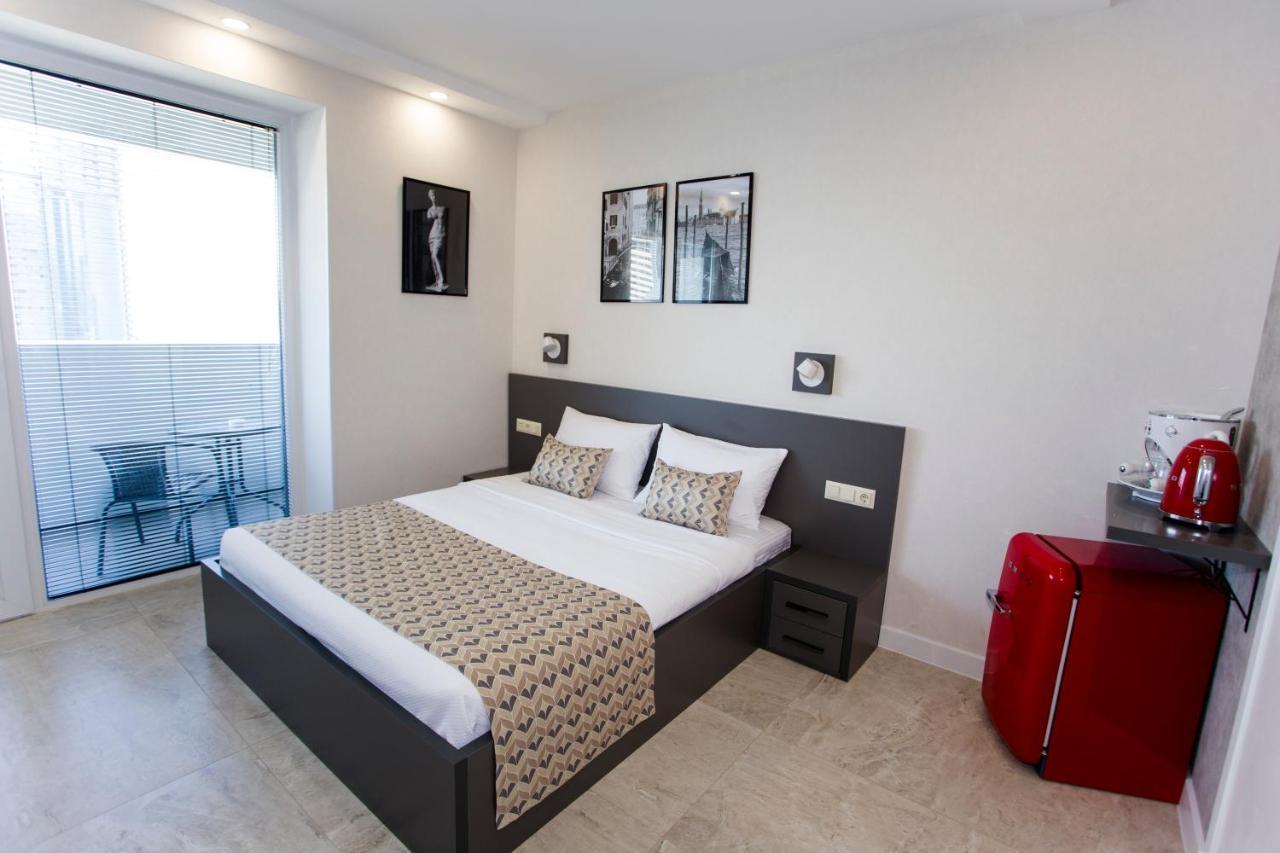 Batumi Premiums Apartments Betta エクステリア 写真